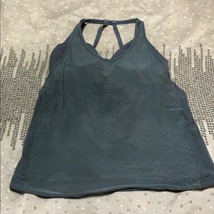 LIKE NEW Lululemon tank with bra 8